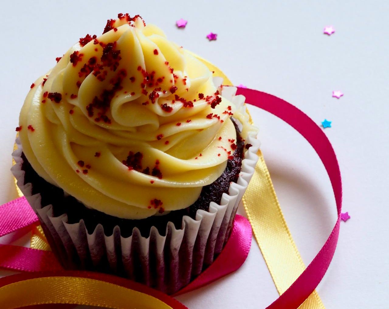 Les Astuces Essentielles pour un Glacage Cupcake qui Fera Fondre les Cœurs »